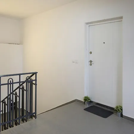 Apartment Nusiceva Urban Downtown Belgrade